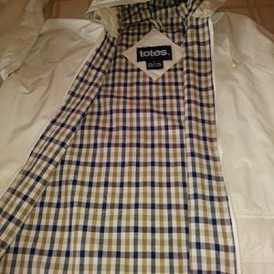 Totes Rain coat with built-in 13" Hood